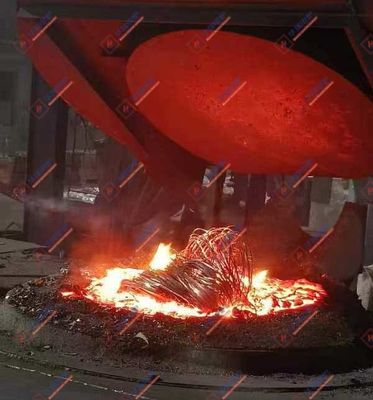 Hiệu quả lò điện để nóng chảy kim loại Độ tin cậy Tỷ lệ tiết kiệm năng lượng &gt; 95%